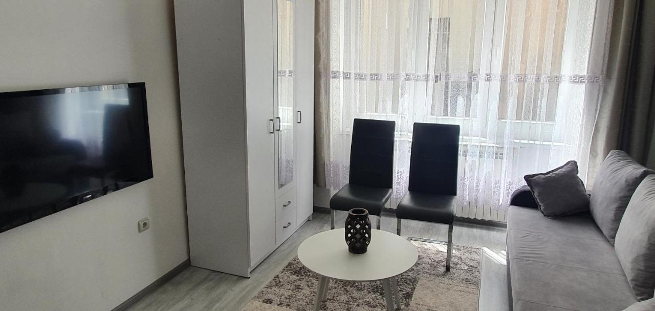Ferhadija A&E Apartment サラエヴォ エクステリア 写真