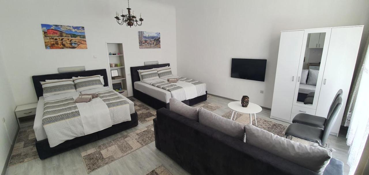 Ferhadija A&E Apartment サラエヴォ エクステリア 写真