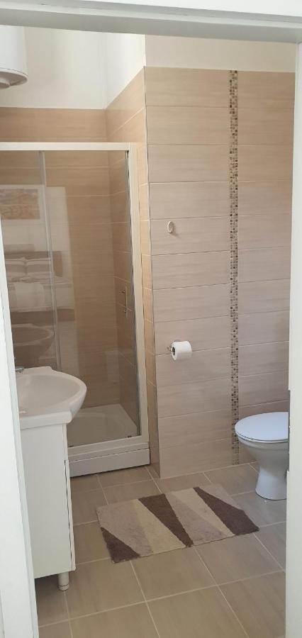 Ferhadija A&E Apartment サラエヴォ エクステリア 写真