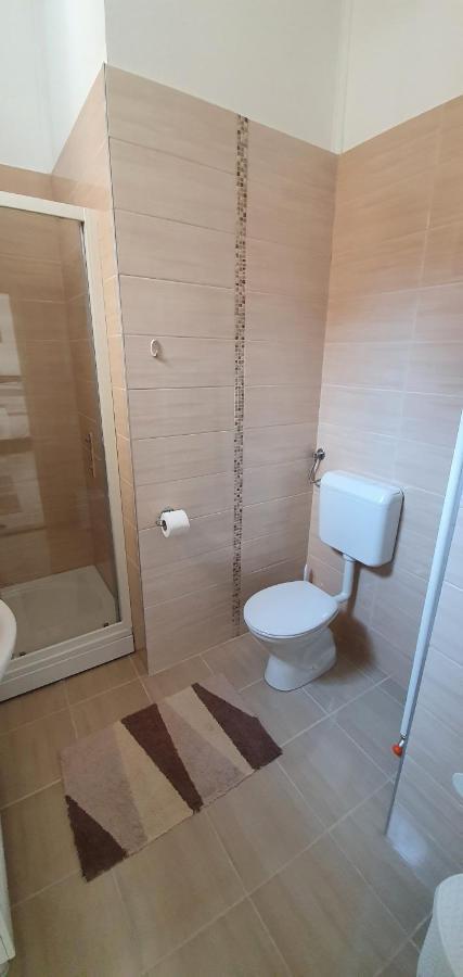 Ferhadija A&E Apartment サラエヴォ エクステリア 写真